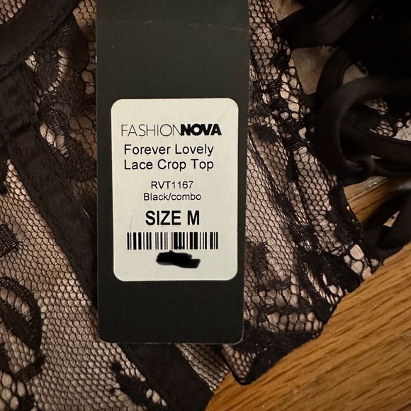 Forever Lovely Lace Cop-Top Black‎ - Picture 4 of 9